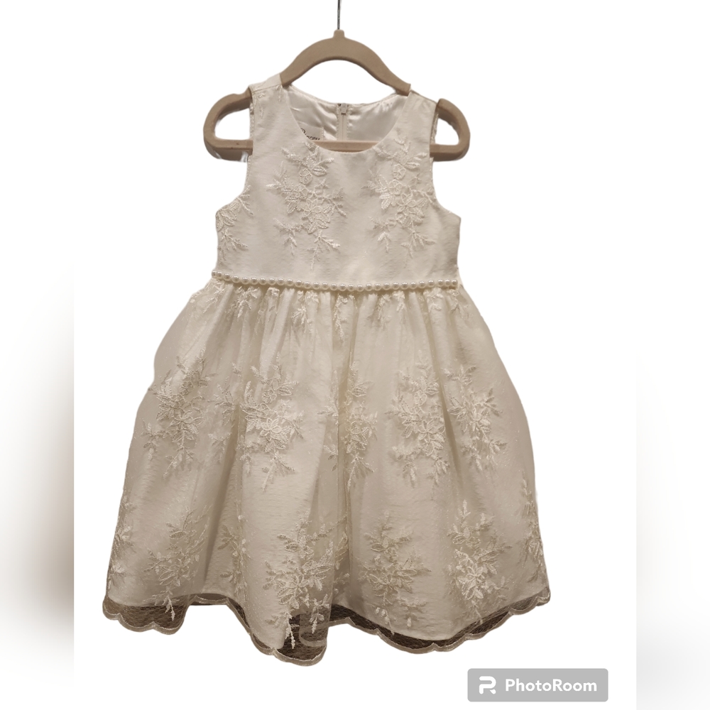 White dress 4T